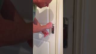 How to open a jammed door [upl. by Lisa]