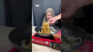 HARGAI ISTERI DENGAN MASAKAN SARAWAK [upl. by Aihsela]