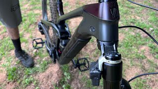 RockShox Flight Attendant On 2022 Trek Slash 99 [upl. by Brand]