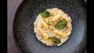 Spargelrisotto Rezept Video  How to Prepare Asparagus Risotto Recipe as Kitchen Food Story [upl. by Annait]