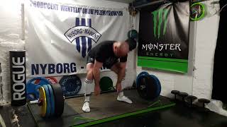 Easy sumo deadlift 190kg x 2 [upl. by Hadwin220]