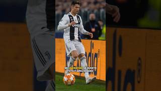 Sei juventino se queste foto ti emozionano juventus cristianoronaldo [upl. by Rezeile204]