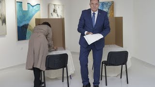 BosnieHerzégovine  élections municipales cruciales quelques jours après les inondations [upl. by Auj]