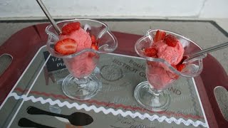 Sorbet à la fraise au thermomix TM31 de Vorwerk [upl. by Melisandra172]