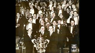 James Shepherd plays the cornet solo Napoli Black Dyke Mills 1967 [upl. by Fernas]