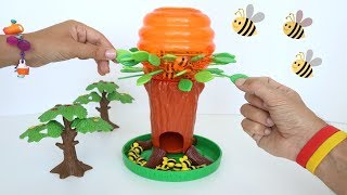 TotoyKids El juego de la Colmena de Abejas en el Árbol Niños contra Niñas Quién ganará [upl. by Ladnar]