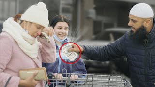 Muslim Asking Strangers For Food Then Paying Their ENTIRE GROCERIES [upl. by Congdon]