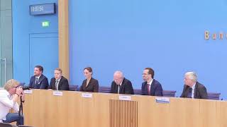 VW Musterfeststellungsklage Pressekonferenz VZBV und ADAC [upl. by Levin66]