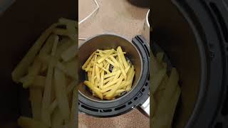 Air fryer fries🍟 Success😄👍 or Sothapal 🥴👎⁉️minivlogs fries yazarlifestyle trending [upl. by Ahsilyt598]