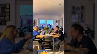 Wer muss diese Gabel haben 🤭😂paarcomedy couplecomedy prank gabel lachflash lol unterhaltung [upl. by Arved]