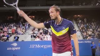 Daniil Medvedev didnt like USA Crowd Medvedev ask doctor to give what you give to oconnell [upl. by Ennoryt]