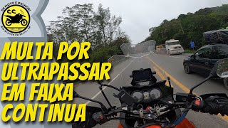 Ultrapassar em Faixa Contínua e Acostamento  Infração Penalidade e Multa  DL650 VStrom [upl. by Nnaeirual]