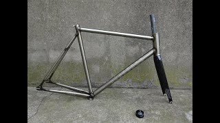 TSUNAMI FG03 FRAMESET JRSPEED [upl. by Tnilc]