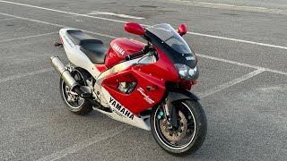 Yamaha Thunderace YZF1000R startup sound [upl. by Aiselad]