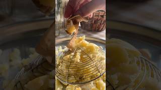 Best hack 😍 hack boiledpotatoes fryingpan food tricks tips hacks recipe shortsfeed aloo [upl. by Jenelle]