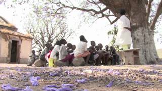 quotUna prioridadquot para la educación en Angola con UNICEF [upl. by Rufena]