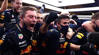 Red Bull Garage Reacts to Abu Dhabi GP FINAL LAP [upl. by Ydnagrub]