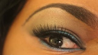 How to Apply False Lashes using an Applicator [upl. by Lurie134]