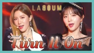 HOT LABOUM  Turn It On  라붐  불을 켜 Show Music core 20190112 [upl. by Terrene420]