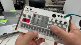 Korg Volca Sample 2 Digital Sample Sequencer Review With Pros amp Cons [upl. by Chesney]