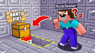 Ik Prank De Noob In Minecraft Survival [upl. by Attecnoc300]