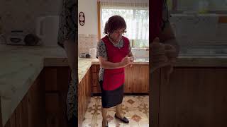 Italian moms obsession for plastic bags 🇮🇹 Ossessione delle mamme funny viralvideo italy lol [upl. by Etienne]