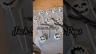 Jack Skellington Pops thisishalloween halloweentreat Halloween poormanscomfortfood spookytreat [upl. by Xerxes]