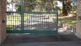 Sidcon Global  Cantilever Sliding Gate [upl. by Nahc]