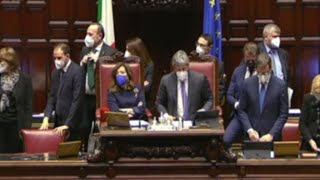 Quirinale nuova fumata nera 433 astenuti 166 per Mattarella [upl. by Barfuss]