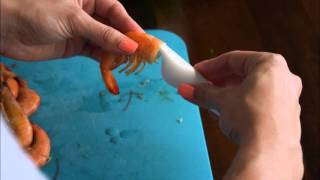 How to Peel Prawns with the Ezy Aussie Prawn Peeler [upl. by Timon]