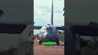 Reabastecimiento en vuelo ¿Cómo se llena de combustible a un helicóptero [upl. by Lemar347]