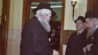 Most Amazing Video of the Rebbe [upl. by Winstonn]