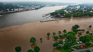 Hochwasser an Rhein und Mosel [upl. by Yenaj211]