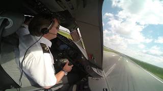 Piotrs Aviation no9 Cockpit View EPWA LOT Polish Airlines Boeing 787 Dreamliner GoPro HD Landing [upl. by Uon]