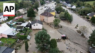 Firefighters rescue people in Czech Republic after major flooding [upl. by Alene]