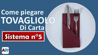 Come piegare tovaglioli di carta per Natale  Tovagliolo portaposate fai da te [upl. by Haag]