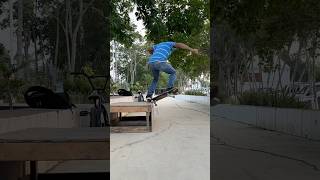 crooked grind en cajon skate clip de Daniel Vega [upl. by Iturhs470]