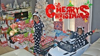 CHRISTMAS MORNING SPECIAL OPENING PRESENTS MERRY CHRISTMAS [upl. by Modesty]