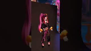 Styling Halloween Items In Dress to Impress dresstoimpress roblox halloweendress dresstoimpress [upl. by Limemann107]