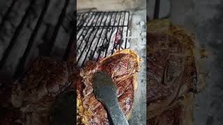 T Bone Frisona italiana 12 kg cena food beeflovers steak braceria bbq meat dinner foodie [upl. by Delores28]