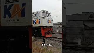 Part 2 Pertukaran loko KA pangrango fypシ゚ keretaapi p railfansindonesia pecintakeretaapi [upl. by Anaiv]