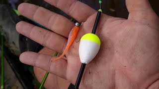 How To Catch CREEK CRAPPIE With JIG amp BOBBER CRAPPIE Fishing 101 [upl. by Mikal582]