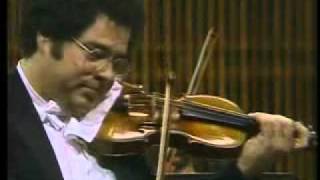 Largo de El Invierno de Las Cuatro Estaciones de Vivaldi violín Itzhak Perlman [upl. by Aivan]