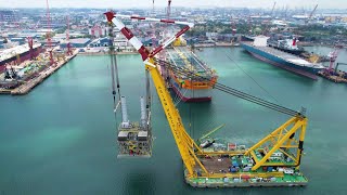 Prosperity FPSO topsides lifting [upl. by Carlynn530]