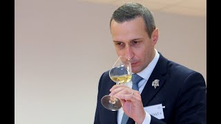 Meilleur ouvrier de France sommellerie  finale  trois vins blancs et beaucoup de questions [upl. by Demahum]