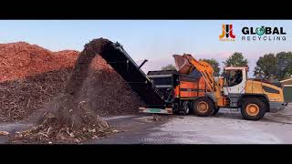 Global Recycling Solutions Ltd  Pronar SlowSpeed Shredders [upl. by Ranjiv]