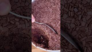 O MELHOR BOLO DE BRIGADEIRO DO MUNDO bolo brigadeiro chocolate [upl. by Wera491]