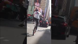 NYC VIBES🏙️ bikelife wheelie nyc [upl. by Alael533]