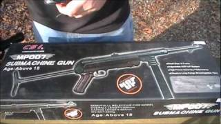 AGM MP007 MP40 Airsoft AEG Review [upl. by Tom]