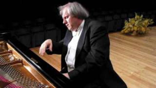 Sokolov plays Scriabin quotVers la flammequot live [upl. by Emmye882]